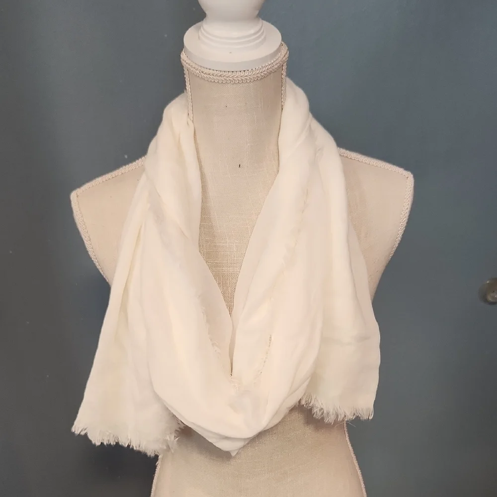 NWT Mixit JCPenny's Soft Fringe Ivory White Oblong Scarf Boho Maxilist